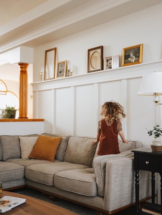 pdp-UGC-Timber-Rain-Cloud-Gray-Corner-Sectional-UGC-1-asset-desktop