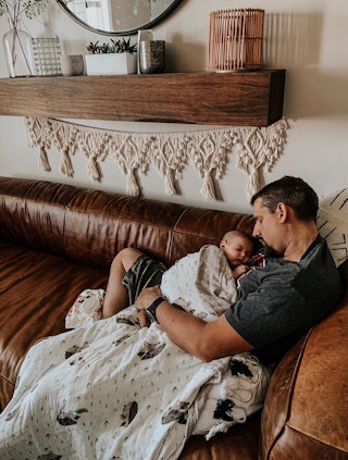 pdp-curated-ugc-cigar-rawhide-brown-sofa-ugc-2-asset