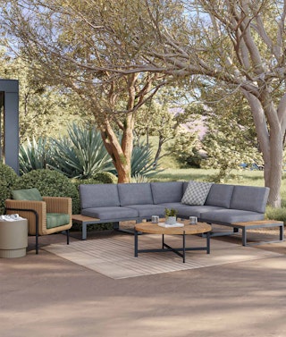 setting1--AD002--OUTDOOR--mobile--2025-04-23-mobile-recrop