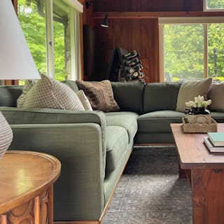 a-woodsy-great-room-retreat-gallery-1