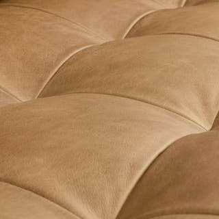 pdp-story-sven-charme-tan-sofa-seat-asset-desktop