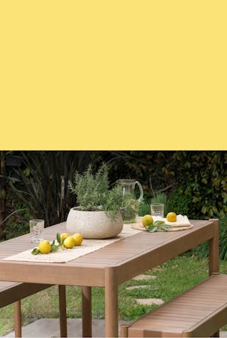 roomtour-arelaxedbackyarddiningarea-retreat-hero-mobile