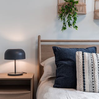 Industries-Hospitality-Amaconlivewell-Mobile