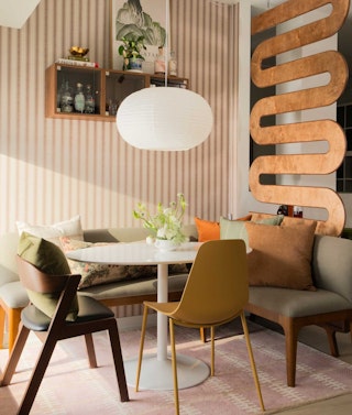 w10-hp-UGC-tile-2-asset-media