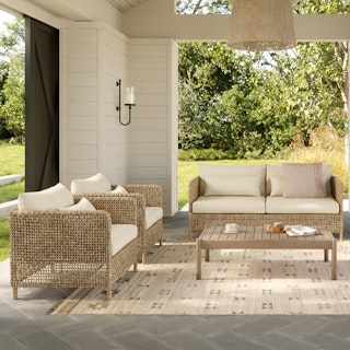 2026-collection-outdoor-card-asset-Robbi-img