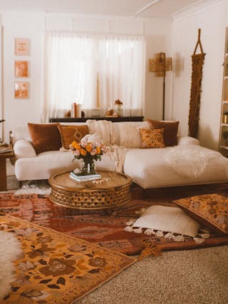 pdp-curated-ugc-abisko-quartz-white-right-sectional-ugc-#2-asset