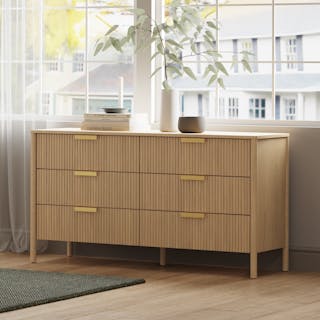 2025-collection-bedroom-card-asset-liv