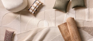 Q4-UGC-seeding-lp-hero-banner-asset-mobile